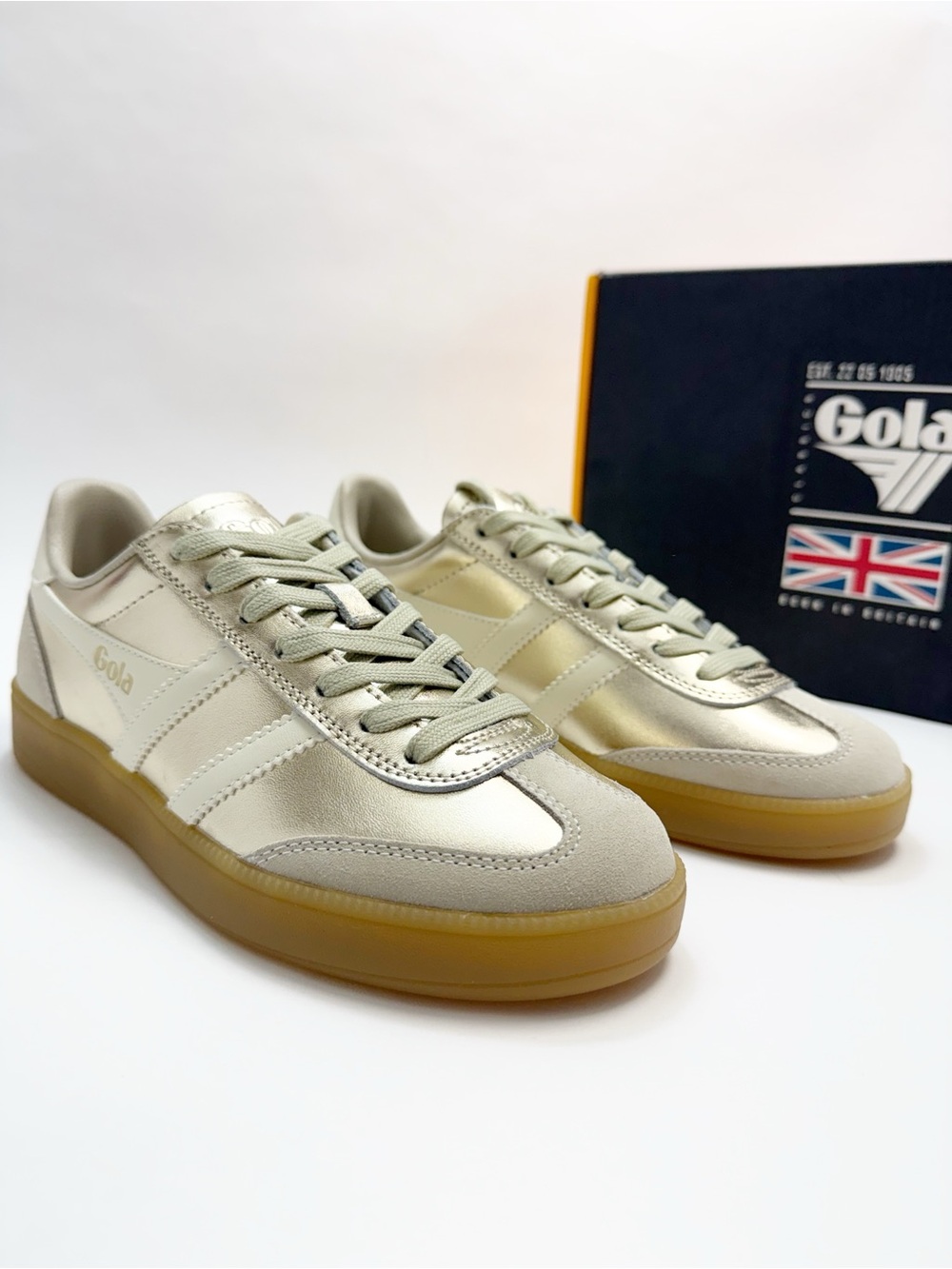 Gola Classics Women's Viper Metallic Sneakers
Gold /Off White/Gum Lace Up